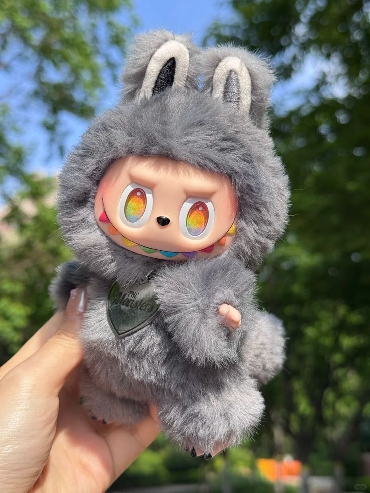 Labubu Doll Original Soft Plush Toy with Mischievous Smile-image-13