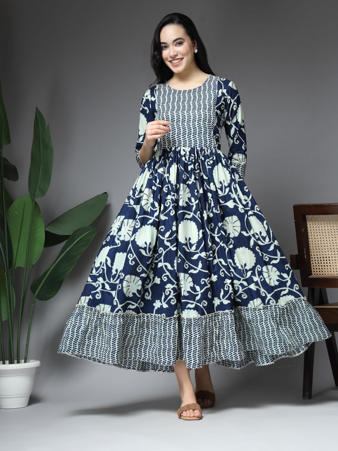 Women Gown Blue Maxi/Full Length Dress