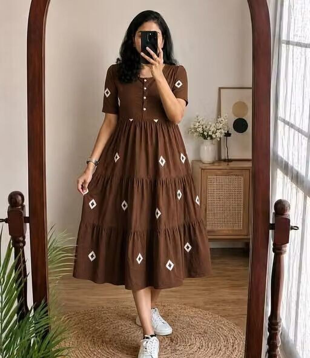 Geometric Print Rayon Blend Stitched Flared/A-line Gown-image-10