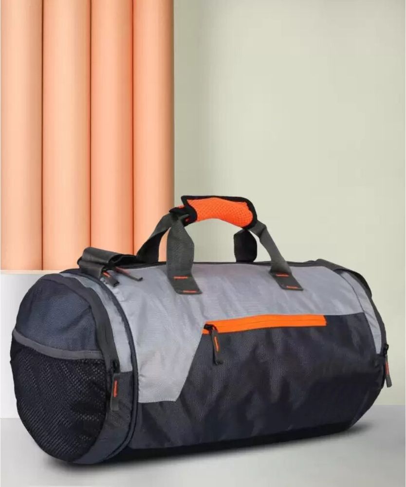 25 L Gym Duffel Bag - Gym bag for men women Sports bag Gym accessories - Orange