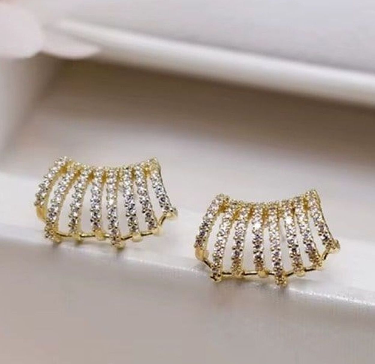 lovia by hm Gold-Plated Sparkling White Cubic Zirconia Hook Stud Earrings for Women & Girls Cubic Zirconia, Pearl Alloy, Brass Huggie Earring, Earring Set, Plug Earring, Rhinestone Studs-picture-11