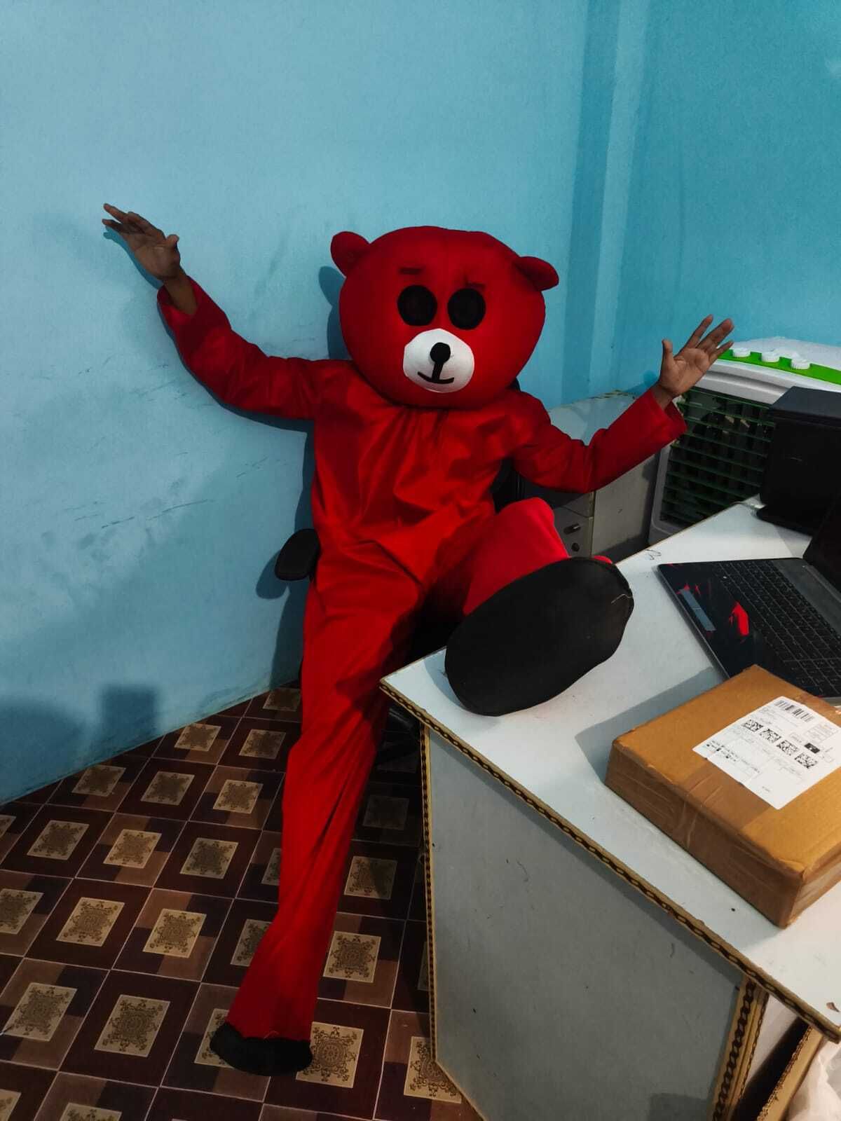 anujtoy 27 Elders Halloween Costume-picture-30