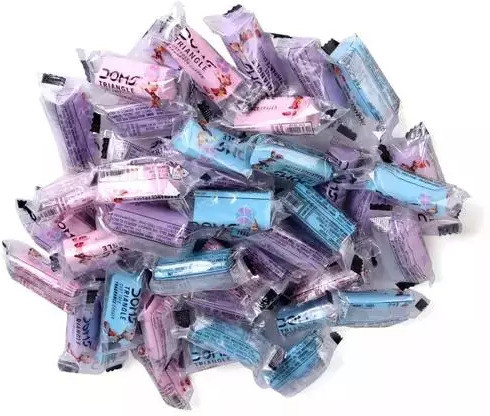 doms Triangular Dust Free Fragrance Non-Toxic Non-Toxic Eraser image 1