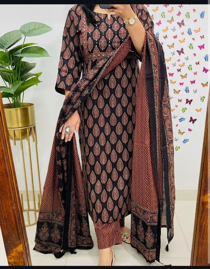 Women Viscose Rayon Kurta Pyjama Dupatta Set-image-2