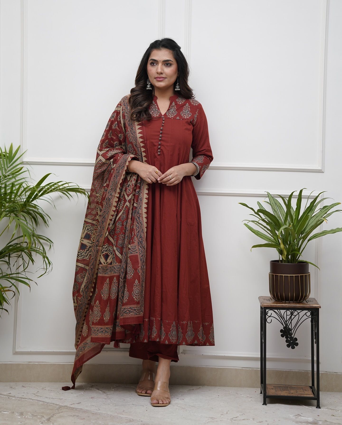 Women Viscose Rayon Kurti Pant Dupatta Set-image-21