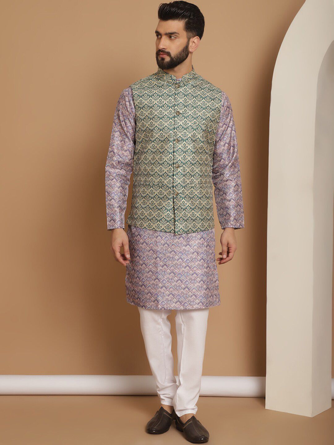 anouk Men Silk Blend Kurta Pyjama Ethnic Jacket Set-picture-15