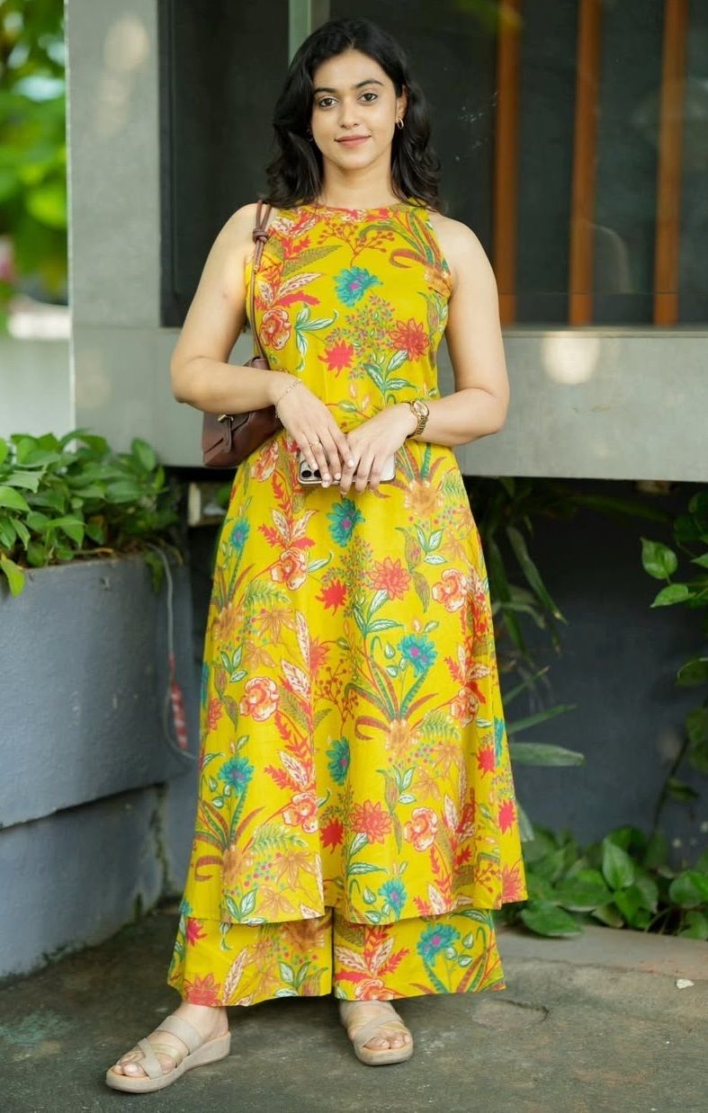 nermosa Women Pure Cotton Kurta Palazzo Set-picture-22