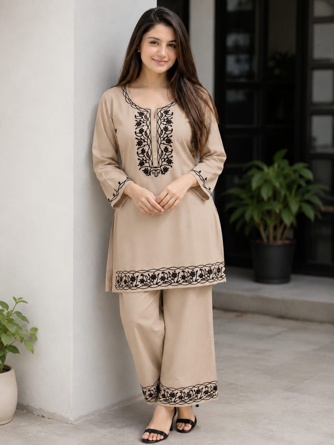 sr collection Women Cotton Blend Kurti Pant Set-picture-20