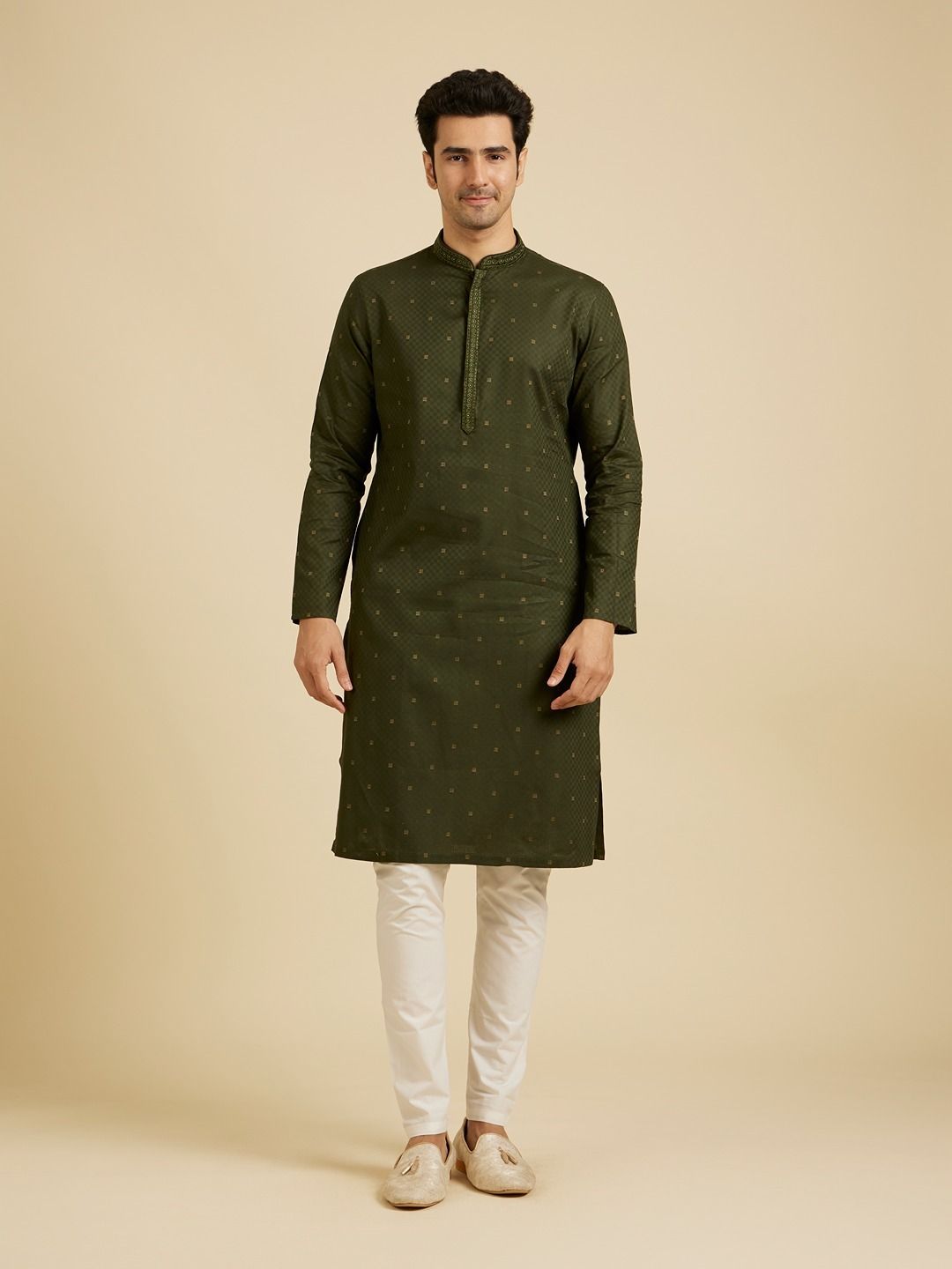 manyavar Men Cotton Blend Kurta Pyjama Ethnic Jacket Set-picture-11