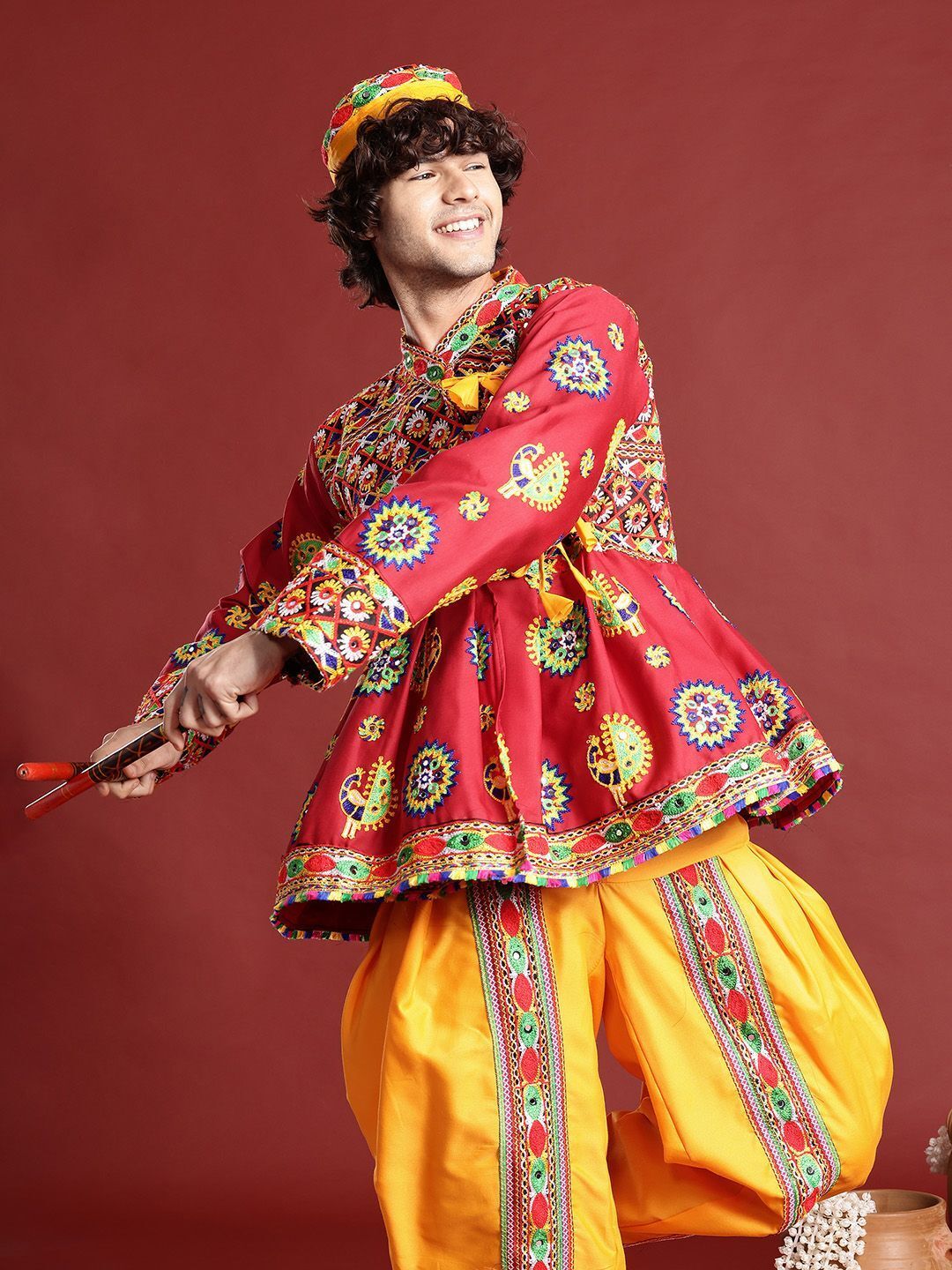 pulseiq Men Cotton Blend Kurta Dhoti Pant Set-picture-21