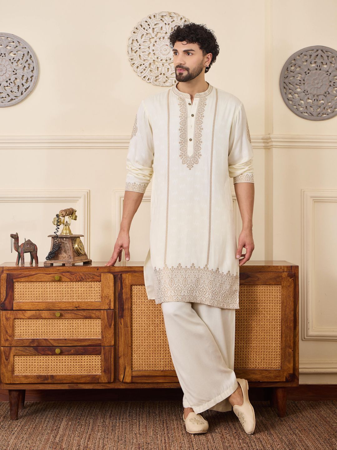 Men Viscose Rayon Kurta Pyjama Set-image-44