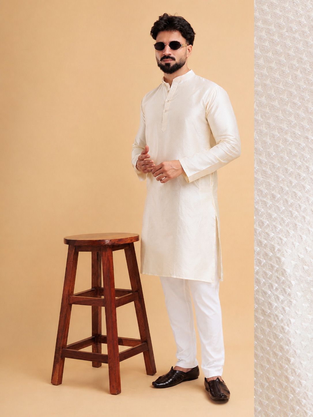 tsarina Men Cotton Silk Kurta Pyjama Set-picture-10