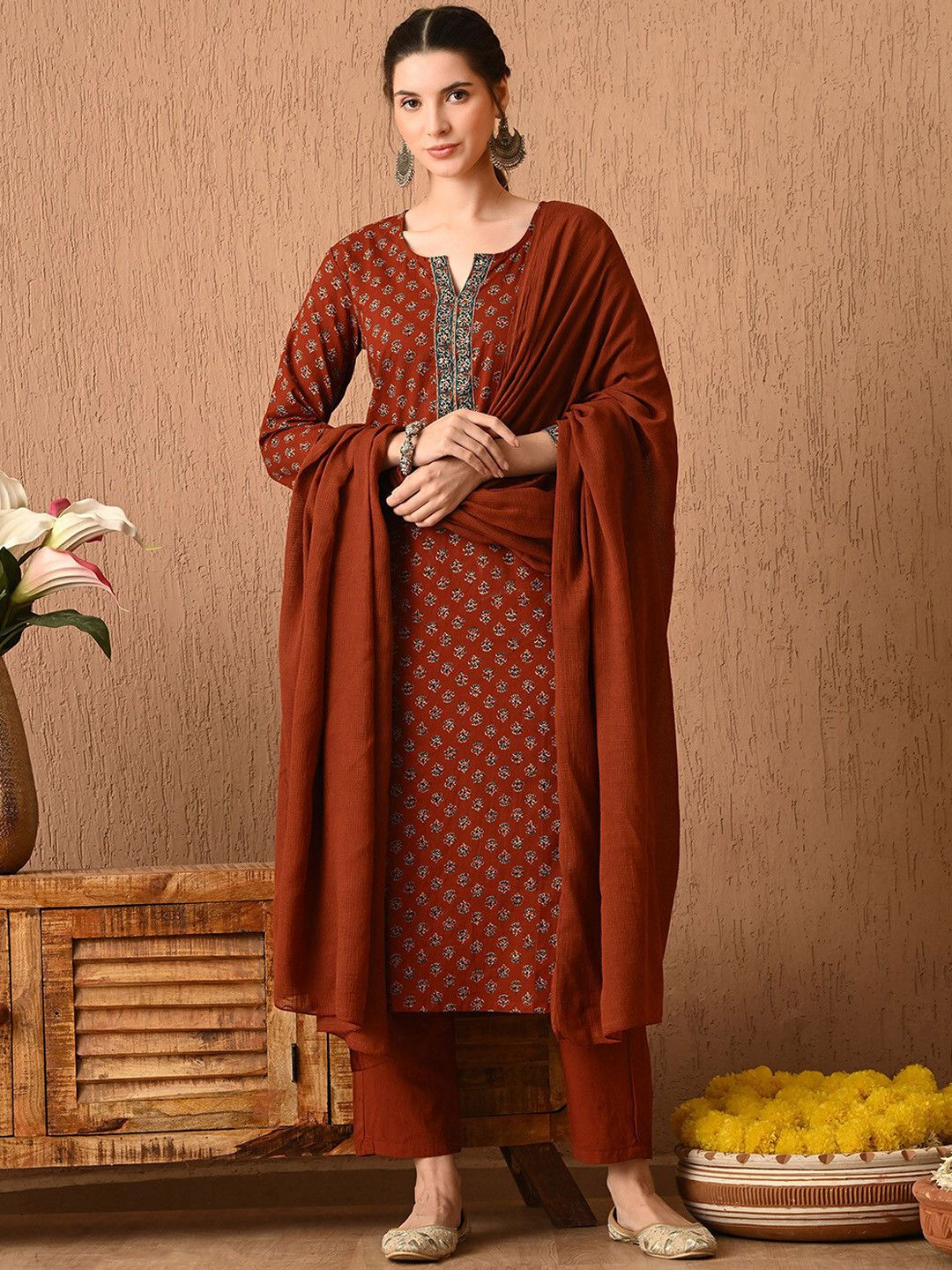 Women Viscose Rayon Kurta Pant Dupatta Set-image-44