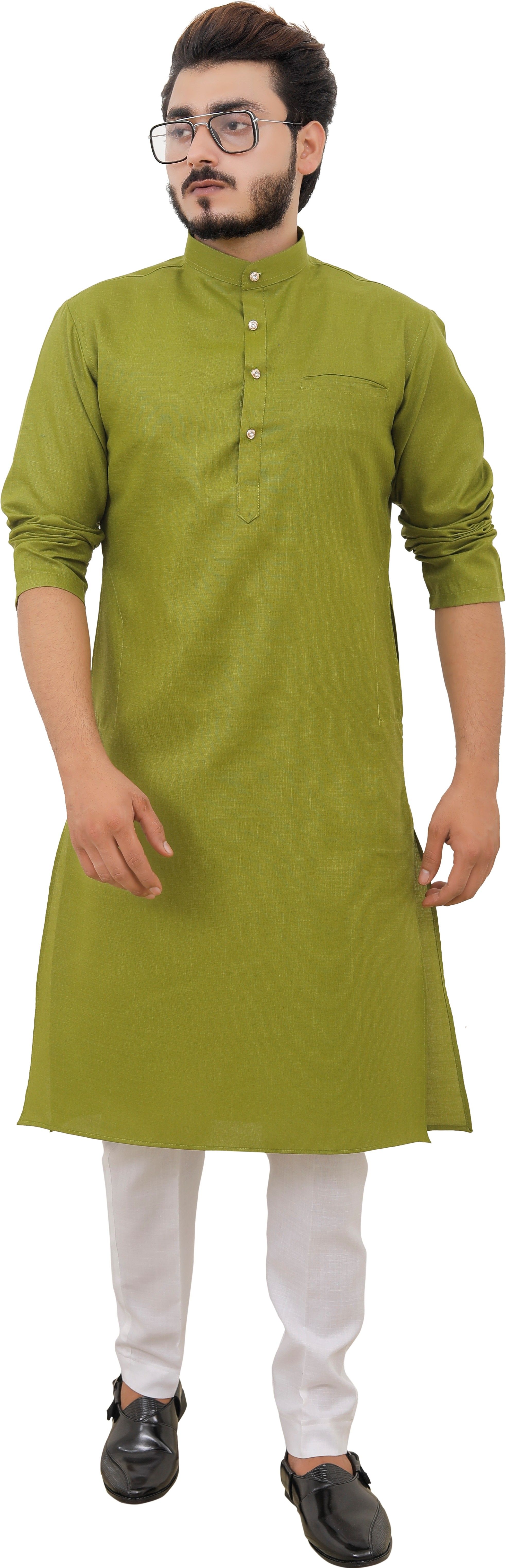 Men Cotton Blend Kurta Pyjama Set