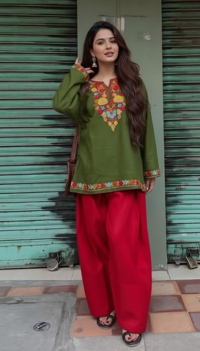 Women Viscose Rayon Kurta Palazzo Set-image-2