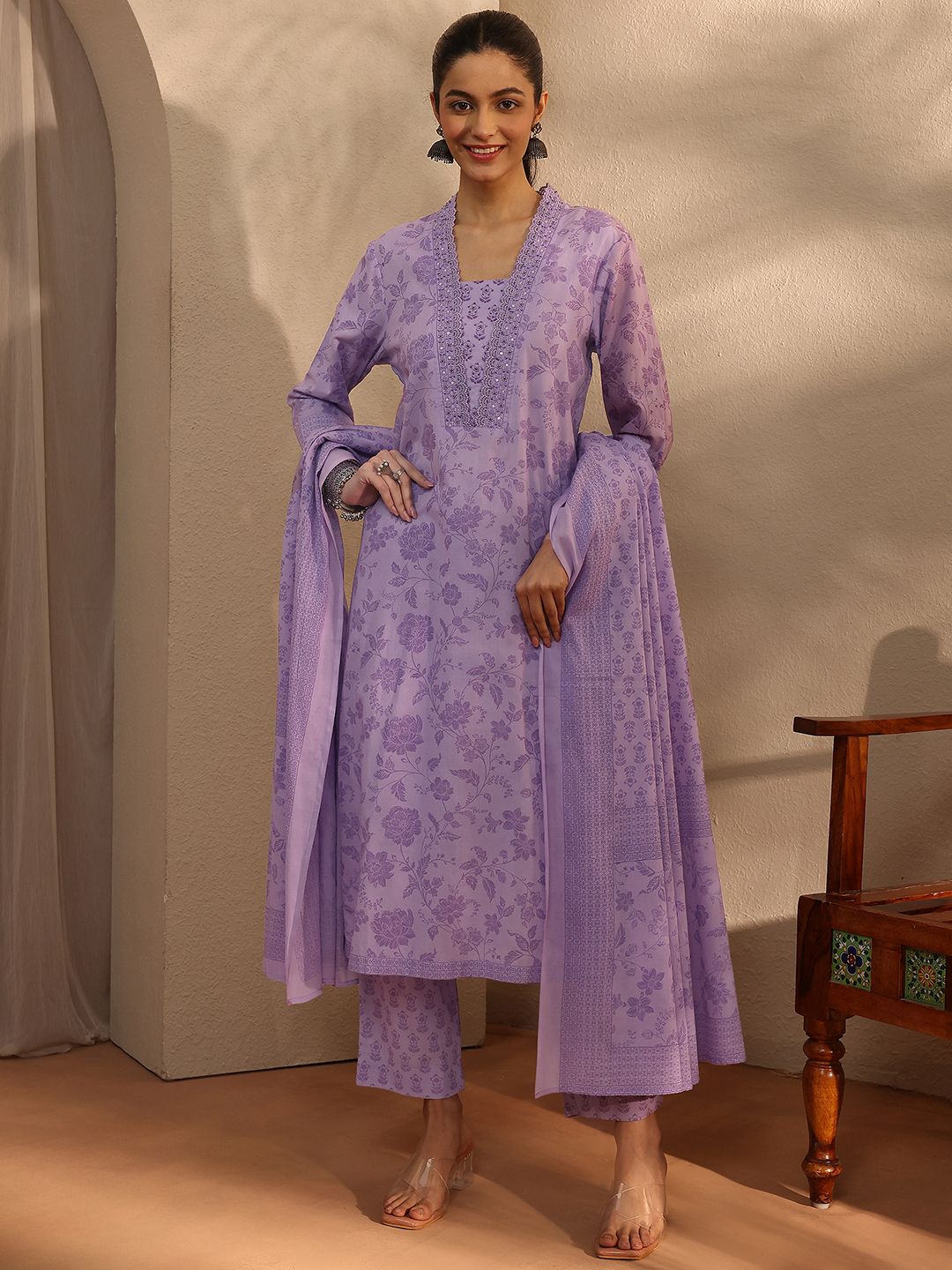 Women Cotton Blend Kurta Pant Dupatta Set-image-20