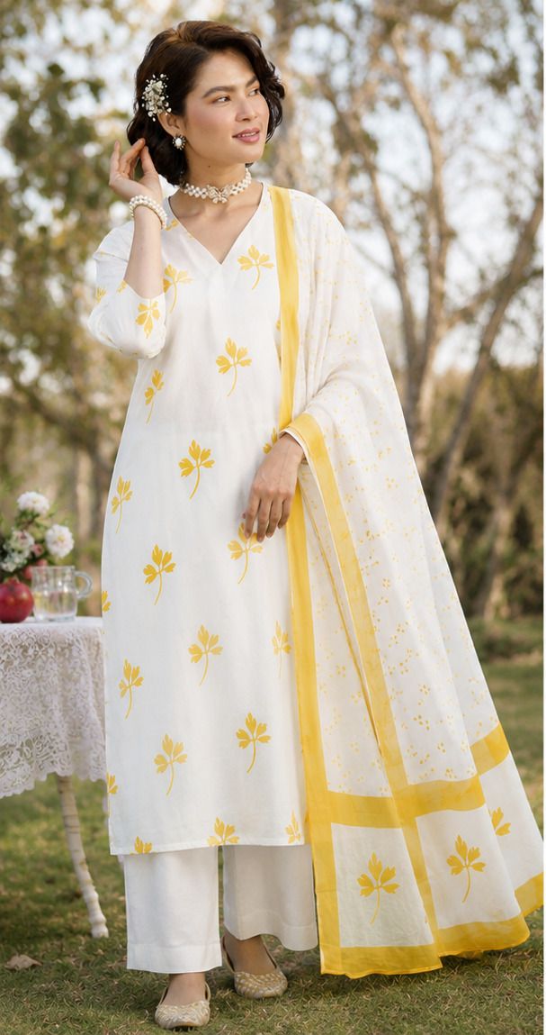 ditisa fashion Women's White Floral Printed Rayon Kurta Pant with Printed Mulmul Dupatta Set Floral Print Kurta, Trouser/Pant & Dupatta Set-picture-22