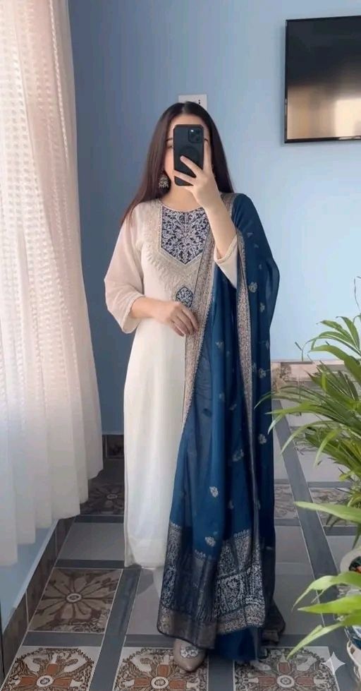 Floral Print Kurta, Salwar & Dupatta Set-image-28