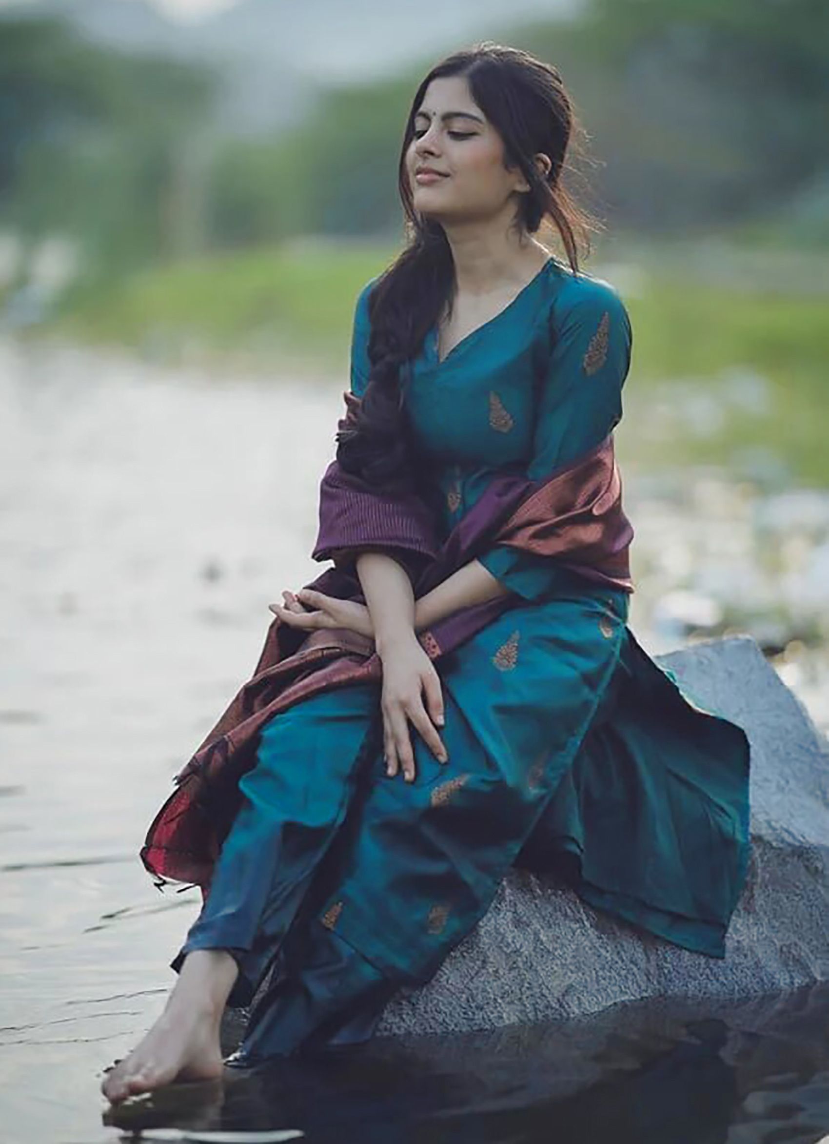 trijal fab Women Jacquard Kurta Pant Dupatta Set-picture-36