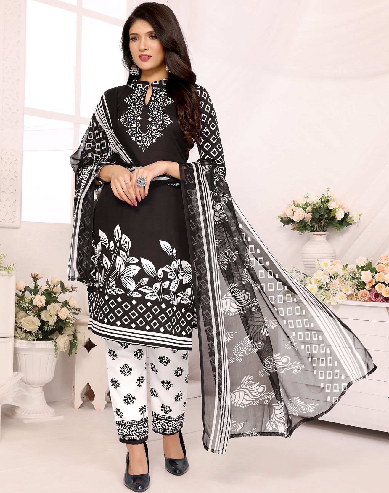 yashika Unstitched Crepe Salwar Suit Material Printed-picture-21