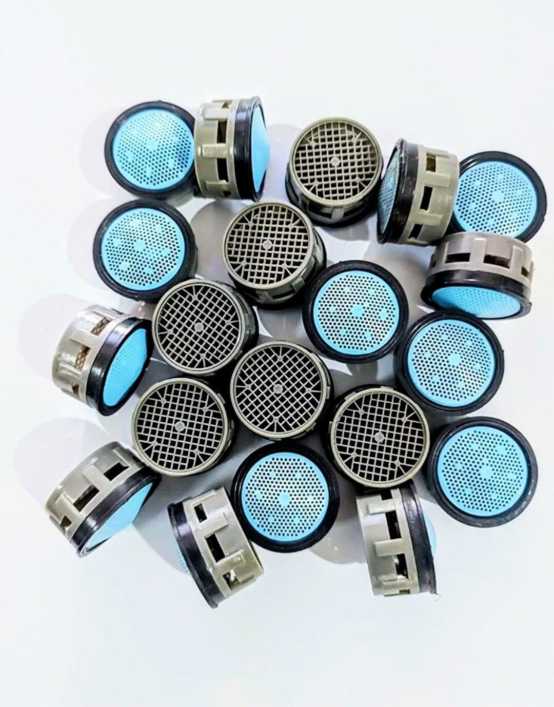 - PACK OF 20 - EXTRA HEAVY Foam Flow Aerator Tap Replacement Filter Tap Mount Water Filter