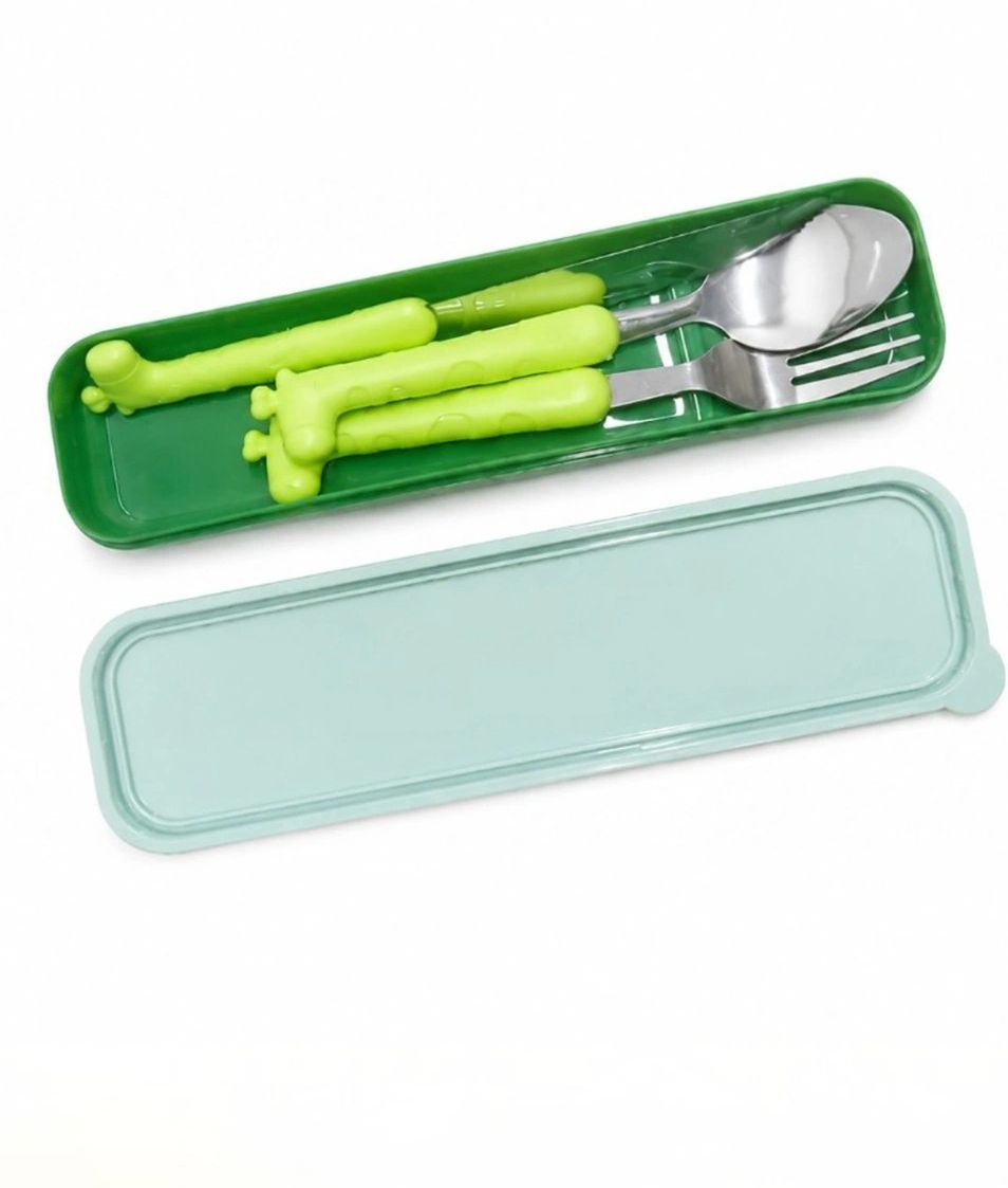 Giraffe-Themed Stainless Steel Cutlery Set with Travel Case-for Kids & Students - Non Toxic Plastic-image-37
