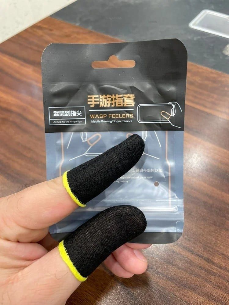 Finger sleeve ,Pubg Anti-Slip Thumb Sleeve for all smart phone games Finger Sleeve-image-19