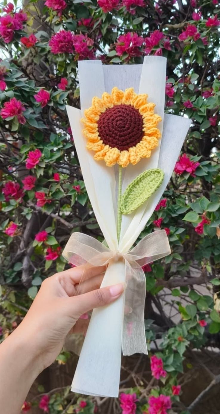 Sunflower Crochet Handmade flowers bouquet Wool Flower Basket-image-32