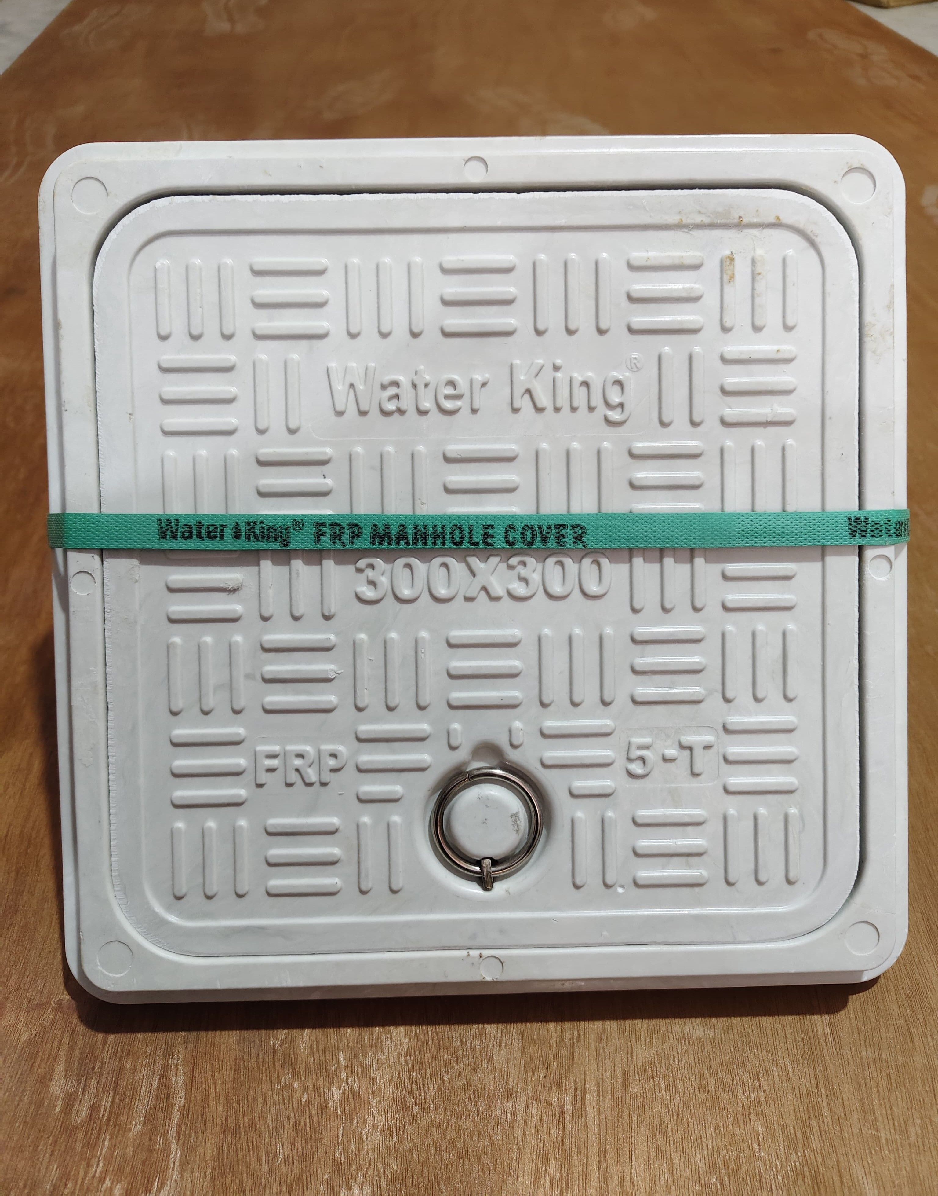FRP Manhole Cover 12x12 Inch | 5 Tons Capacity Chamber Cover Durable Sump Cover Flush Tank Lid-image-6