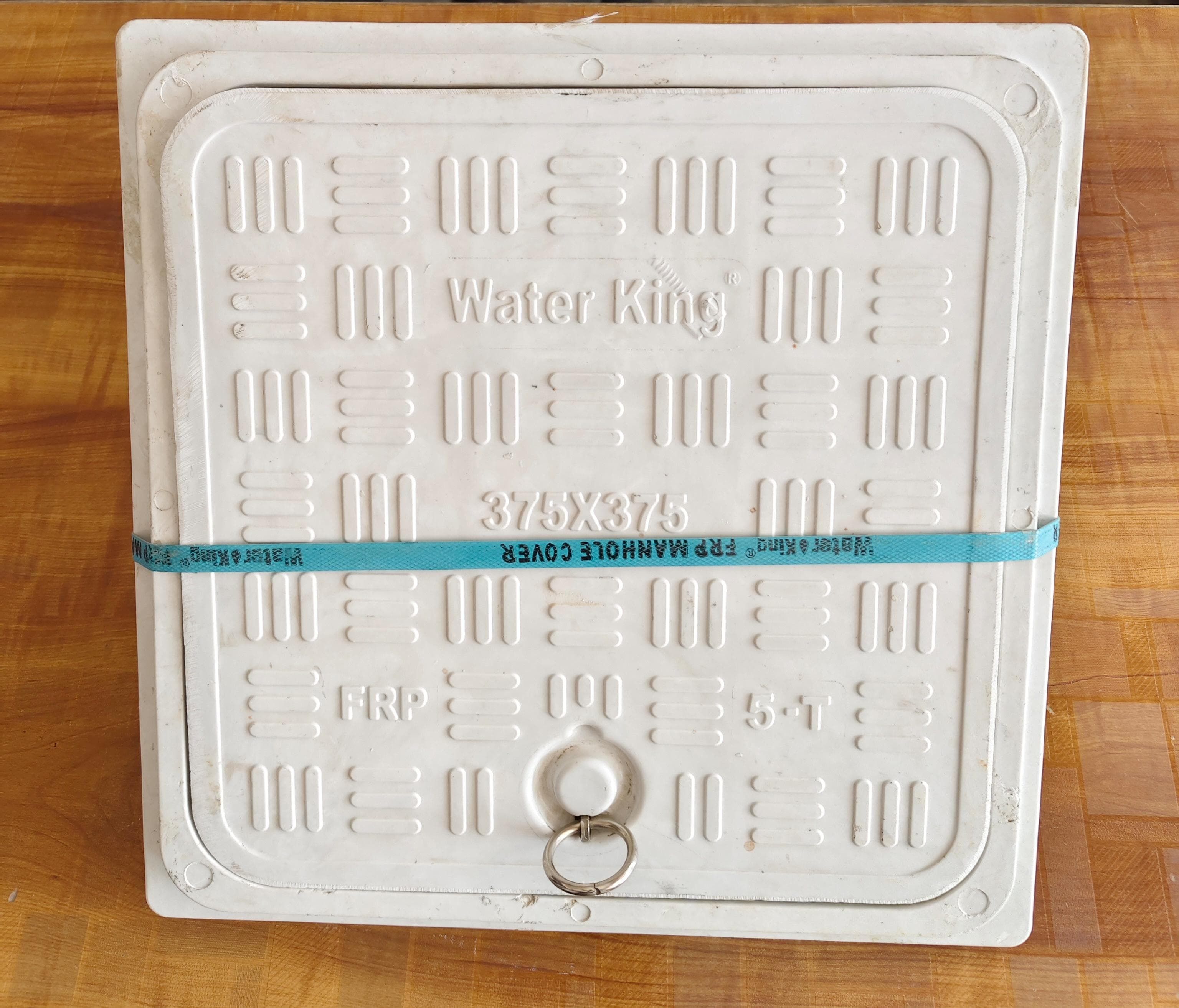 FRP Manhole Cover 15x15 Inch | 5 Tons Capacity Chamber Cover Durable Sump Cover Flush Tank Lid