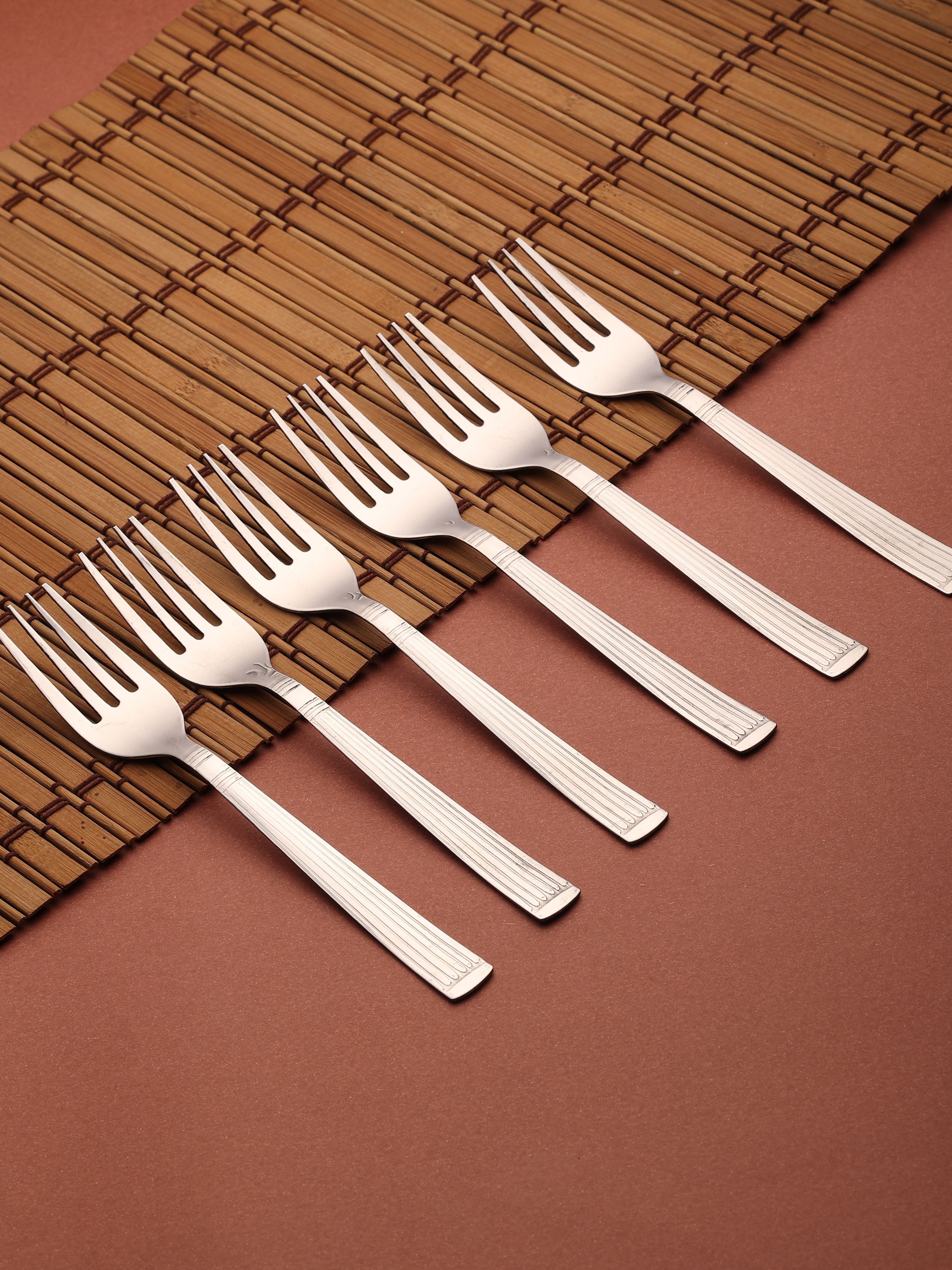 Stainless Steel Table Fork/Cutlery Fork/Table Ware Set of 6(SILV) Stainless Steel Serving Fork, Salad Fork, Dinner Fork Set-image-8