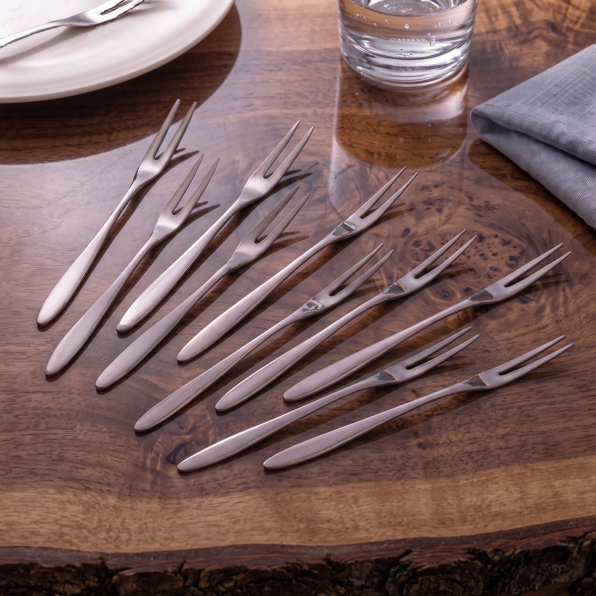 Luxury Stainless Steel Mini Fruit Fork Set For Cake Dessert Dining Pack Of 10 Steel Fruit Fork, Salad Fork, Dessert Fork Set-image-5