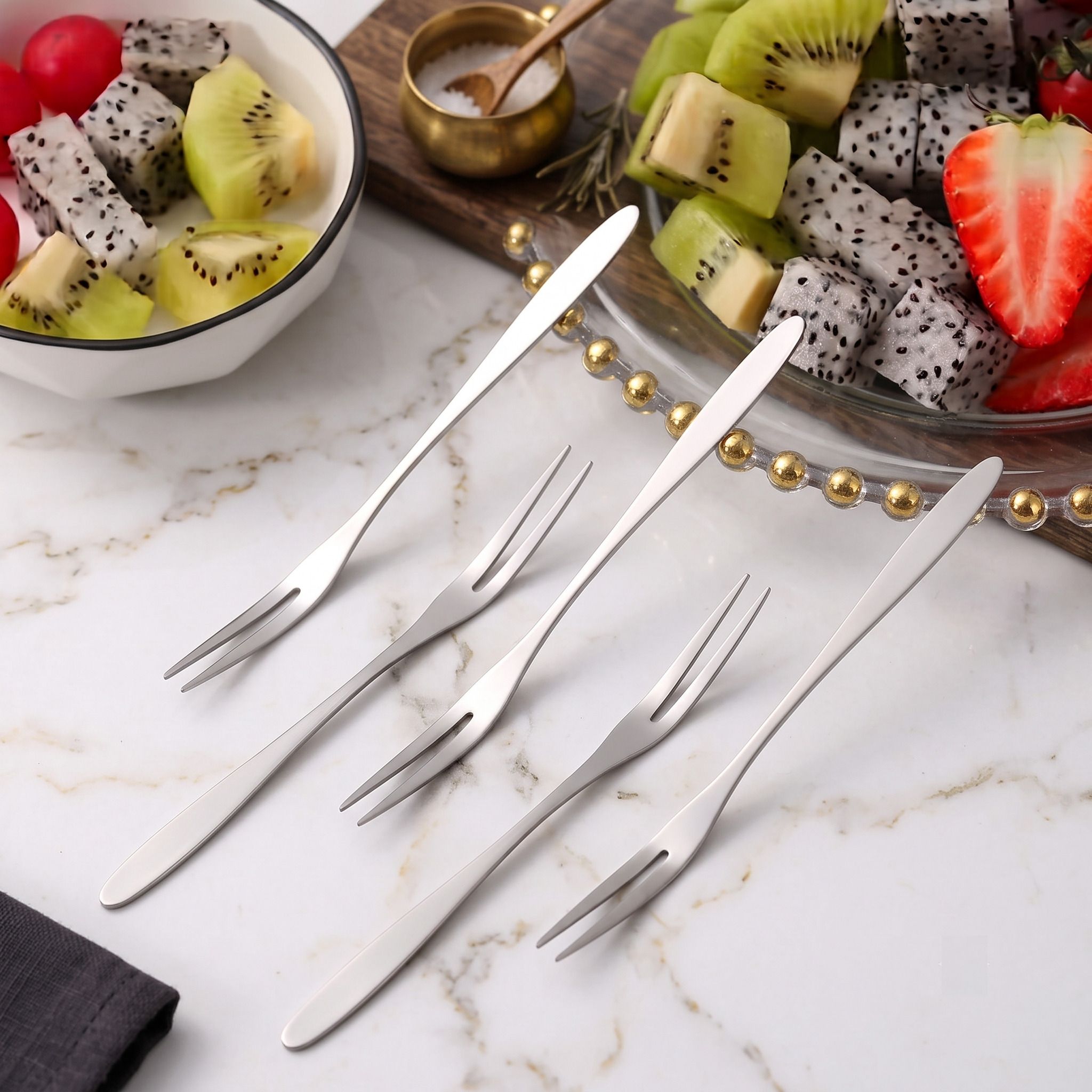 Mirror Finish Stainless Steel Fruit Fork Set For Snack Salad Dessert Pack Of 5 Steel Fruit Fork, Salad Fork, Dessert Fork Set-image-1