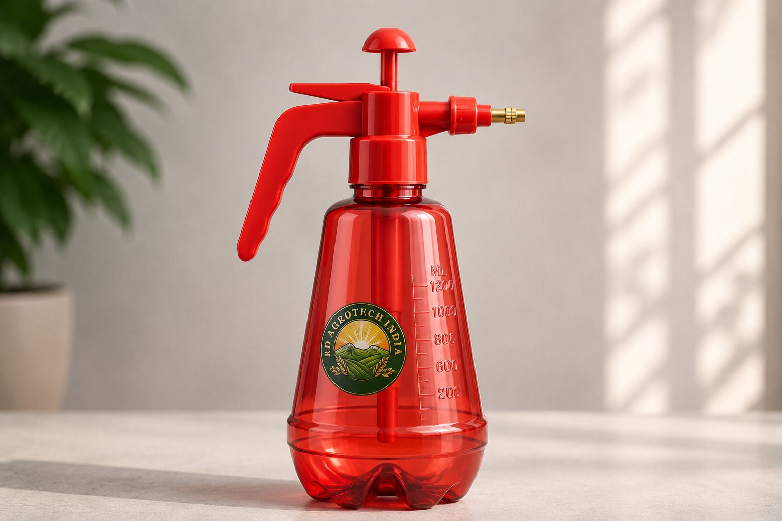 Garden Pressure Pump Spray Bottle for Plants, Home Gardening & Car Wash 1.5 L Hand Held Sprayer-image-8