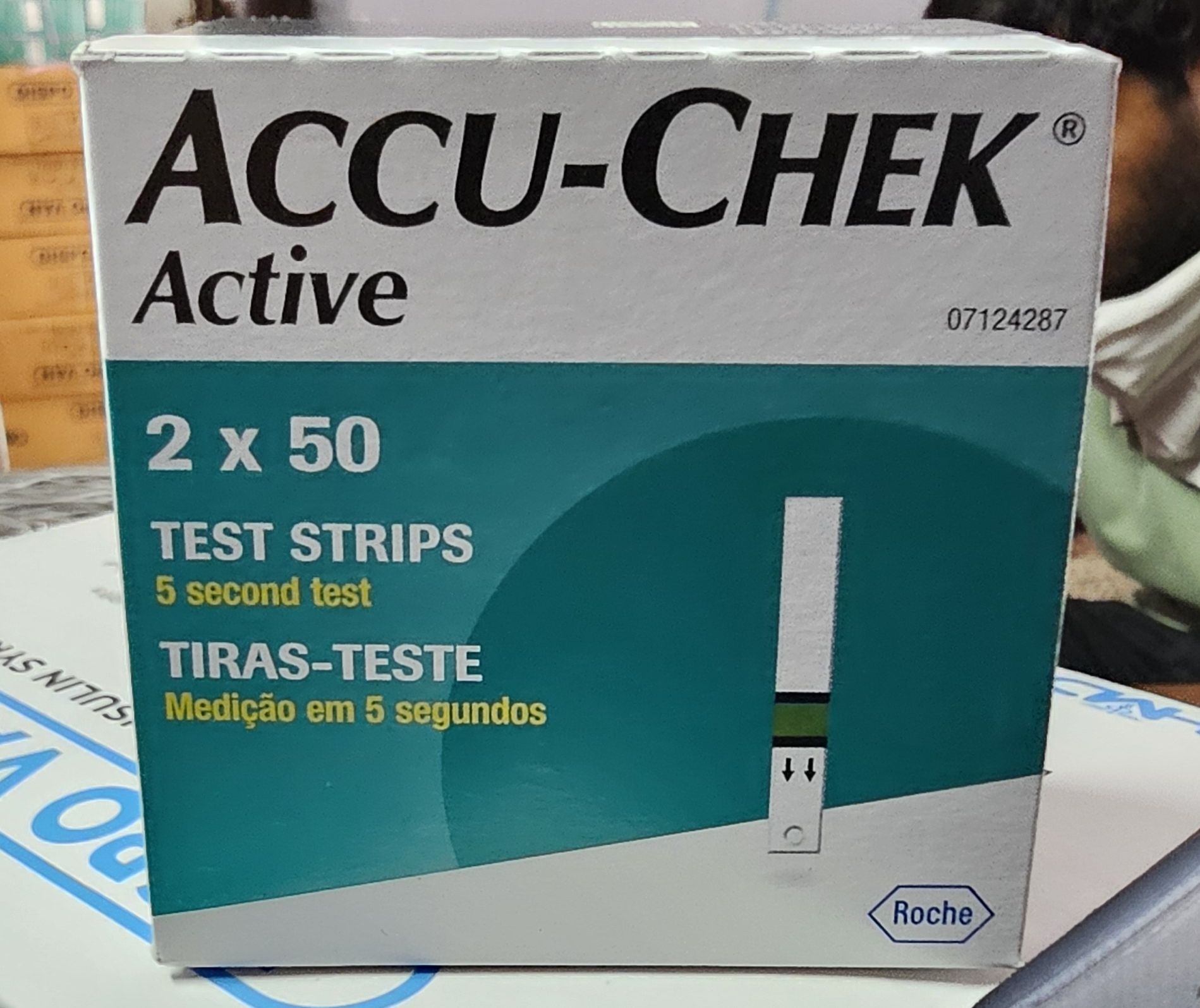 Accu Chek 100 STRIPS 100 Glucometer Strips-picture-48