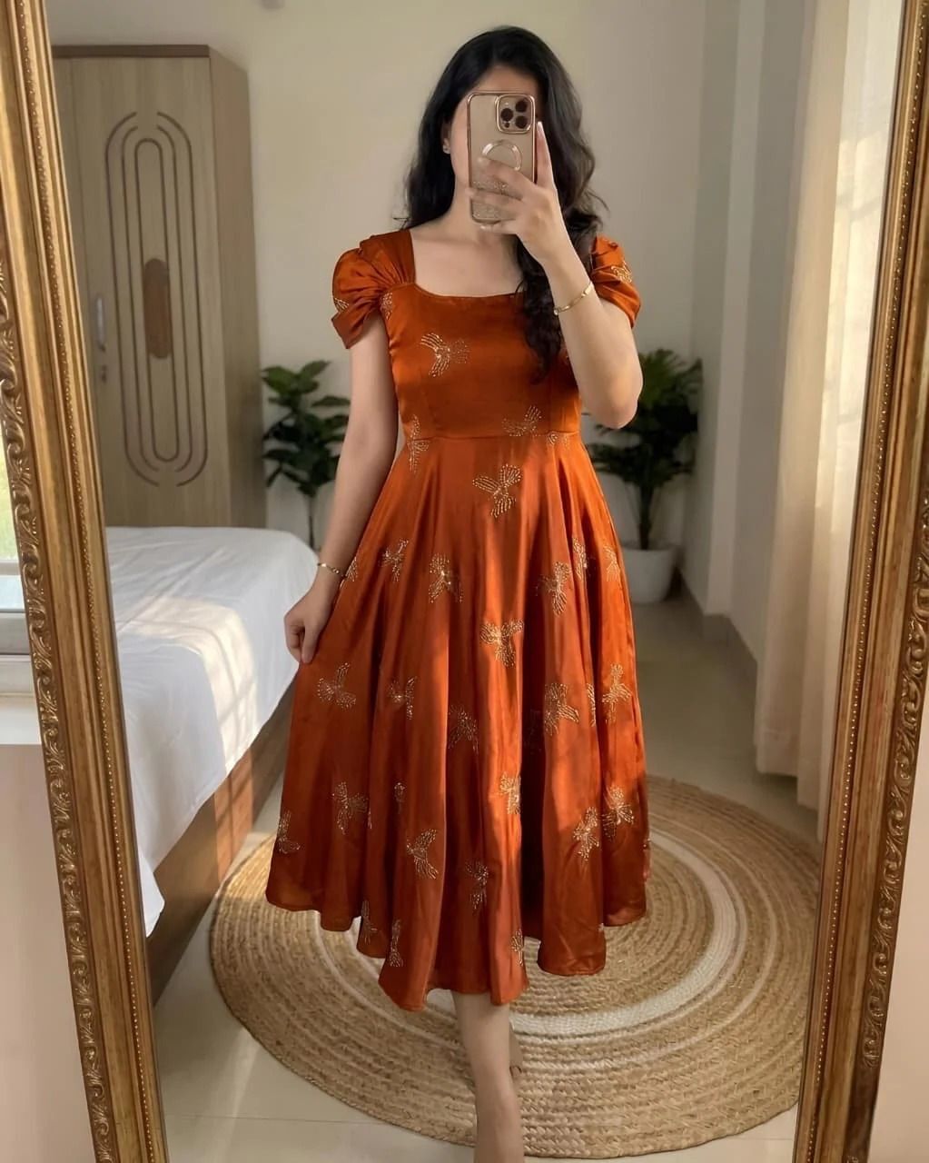 Embroidered Silk Blend Stitched Flared/A-line Gown-image-34