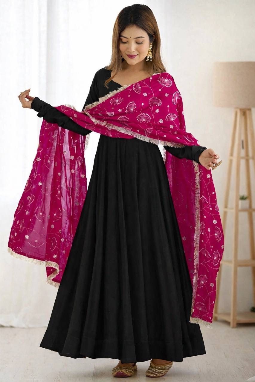 Embroidered Georgette Stitched Flared/A-line Gown-image-15