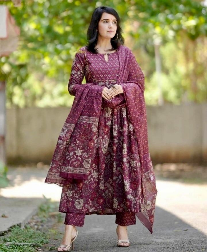 Rayon Blend Stitched Flared/A-line Gown-image-29