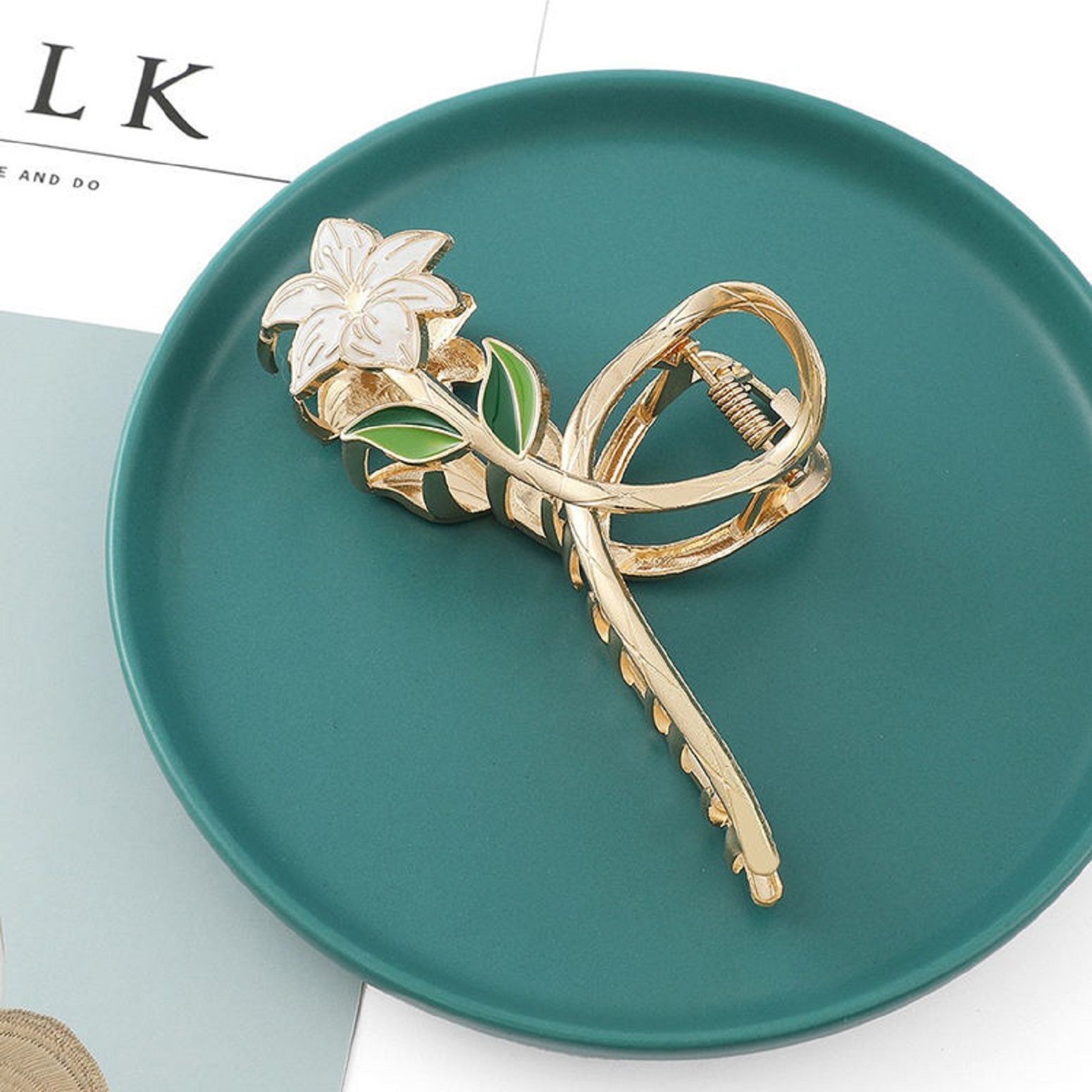 1 New Design Flower Shape Decoration Clip Metal Elegant Gardenia Rose Tulips Hair Claw-image-1