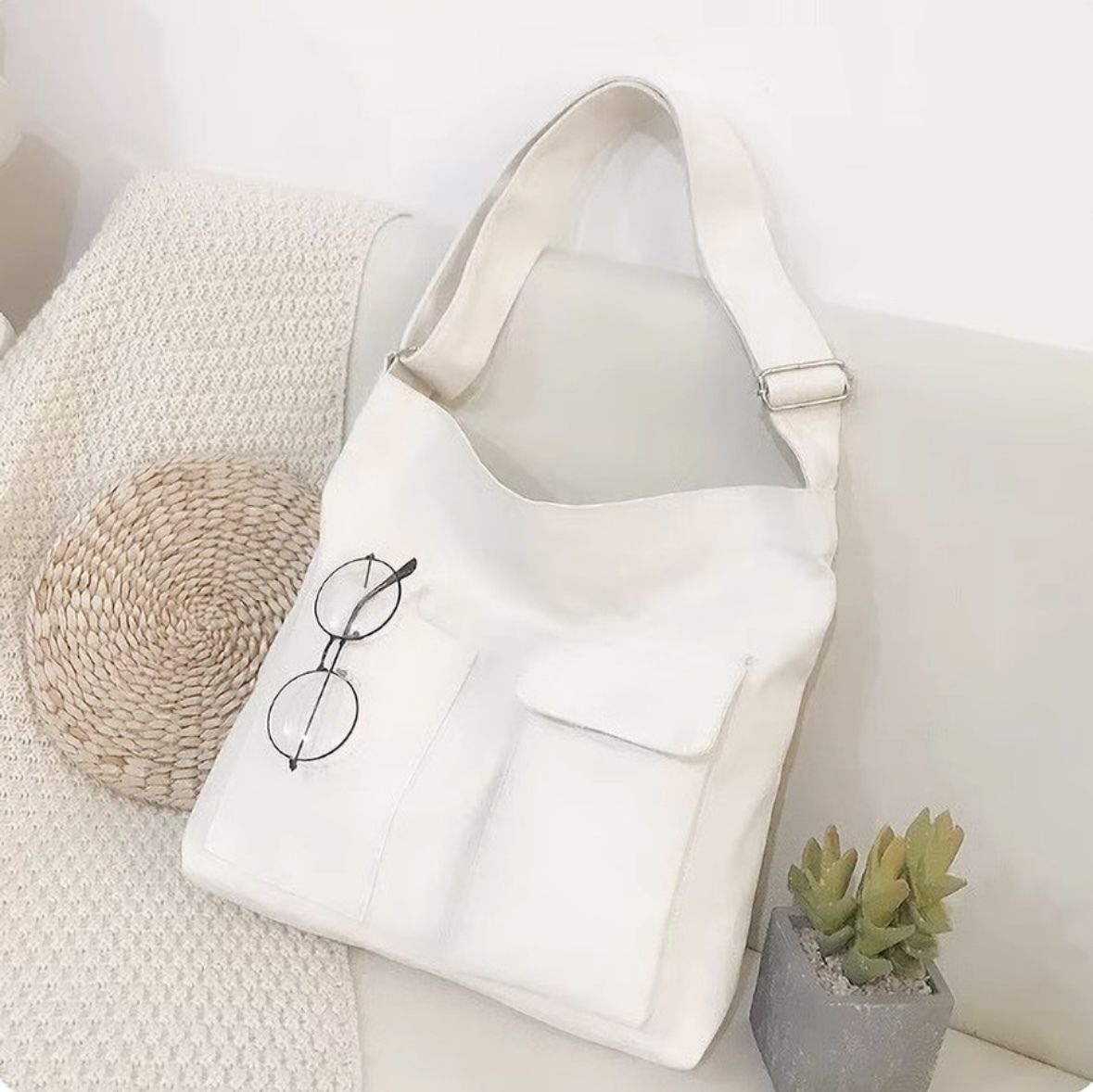 rubicorn Women White Tote-picture-17