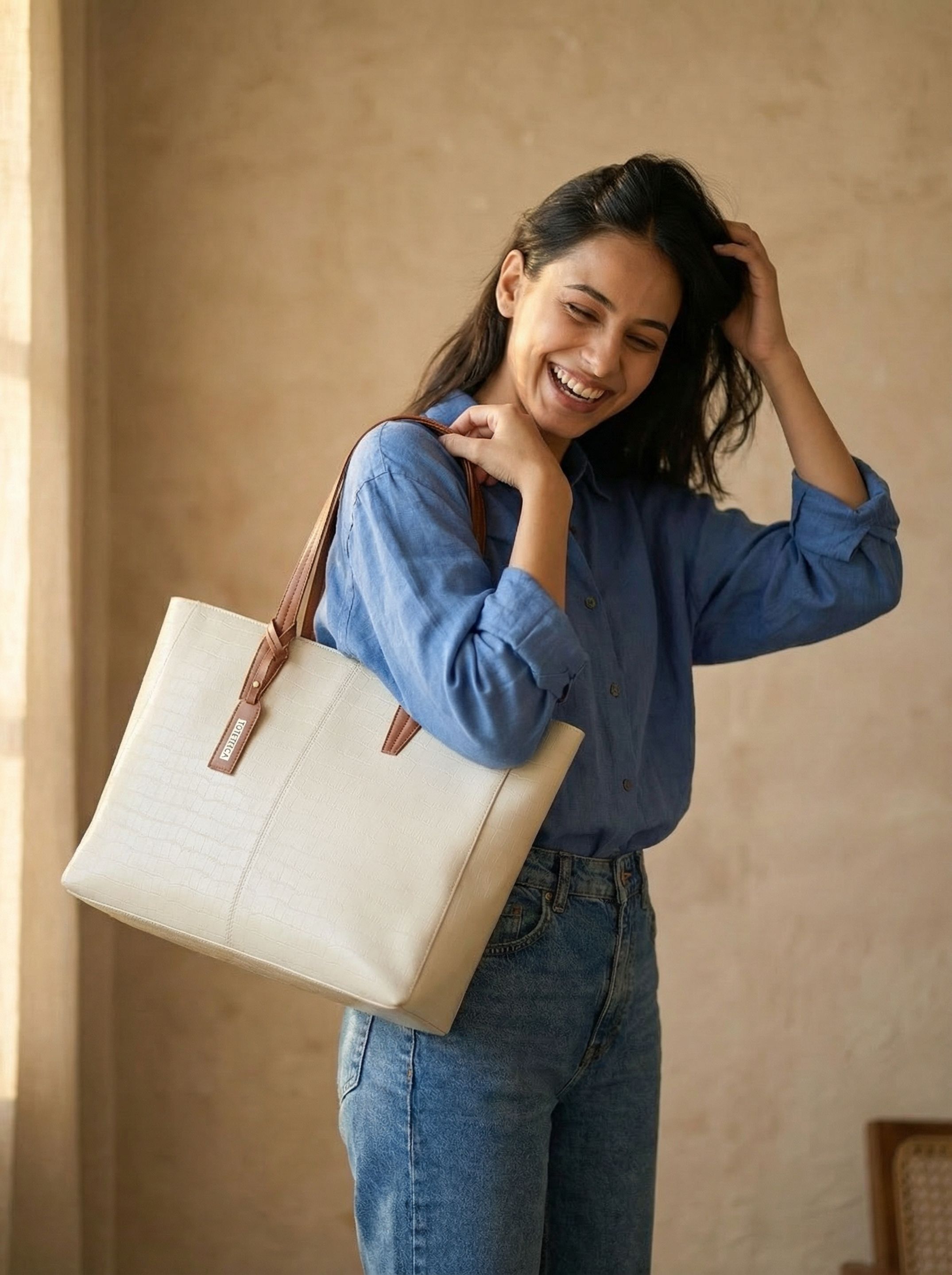 toteteca Women White Shoulder Bag-picture-6