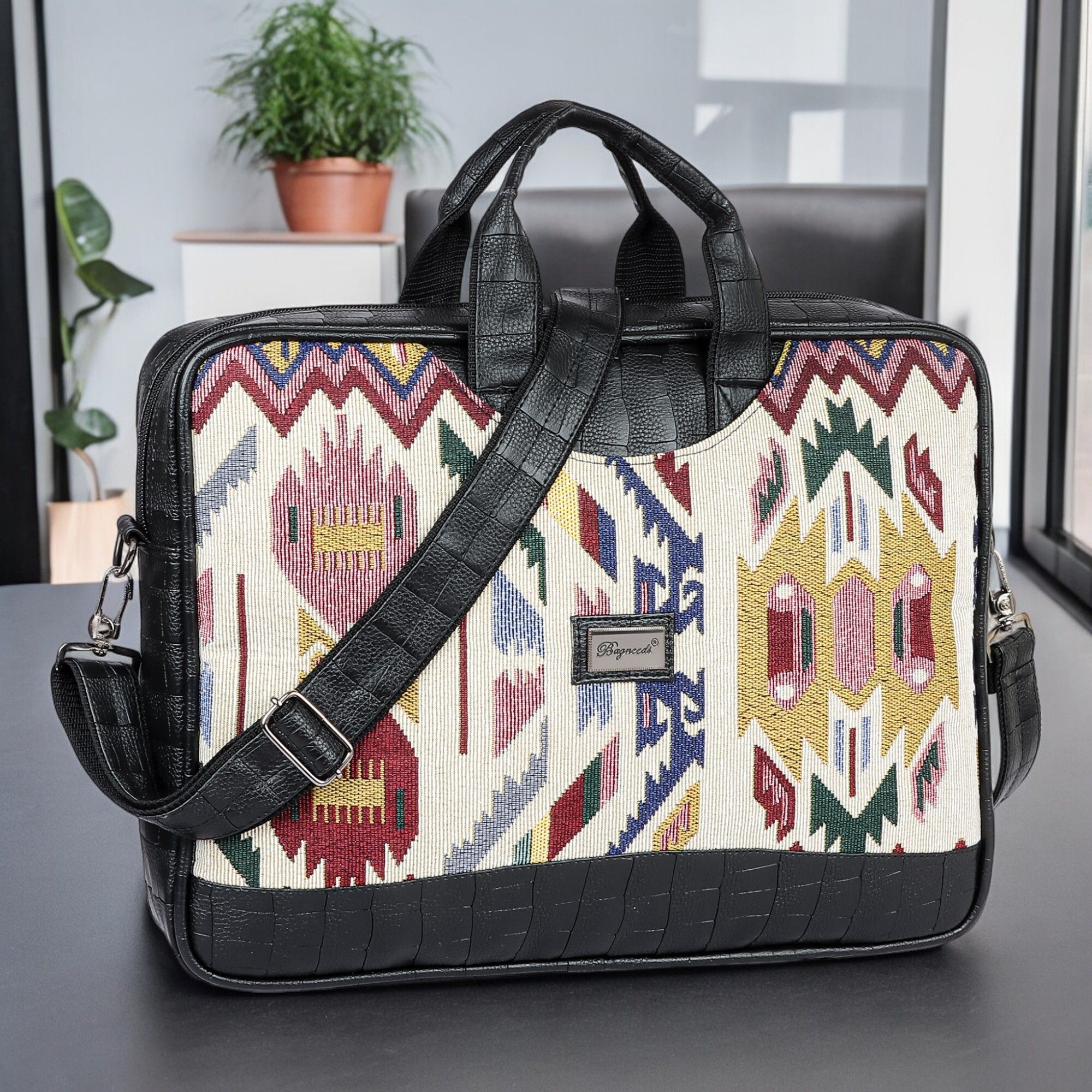 bagneeds Men & Women Black Messenger Bag-picture-27