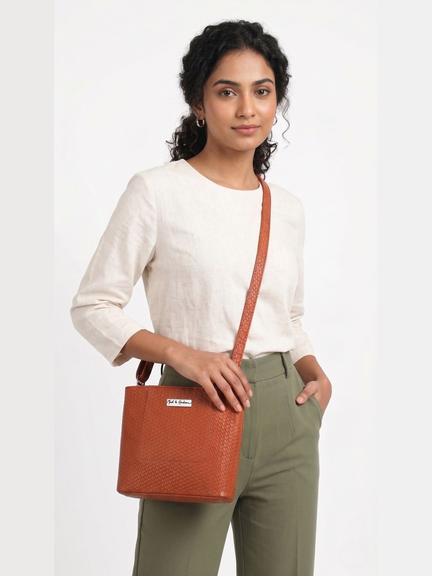 Women Tan Shoulder Bag-image-23