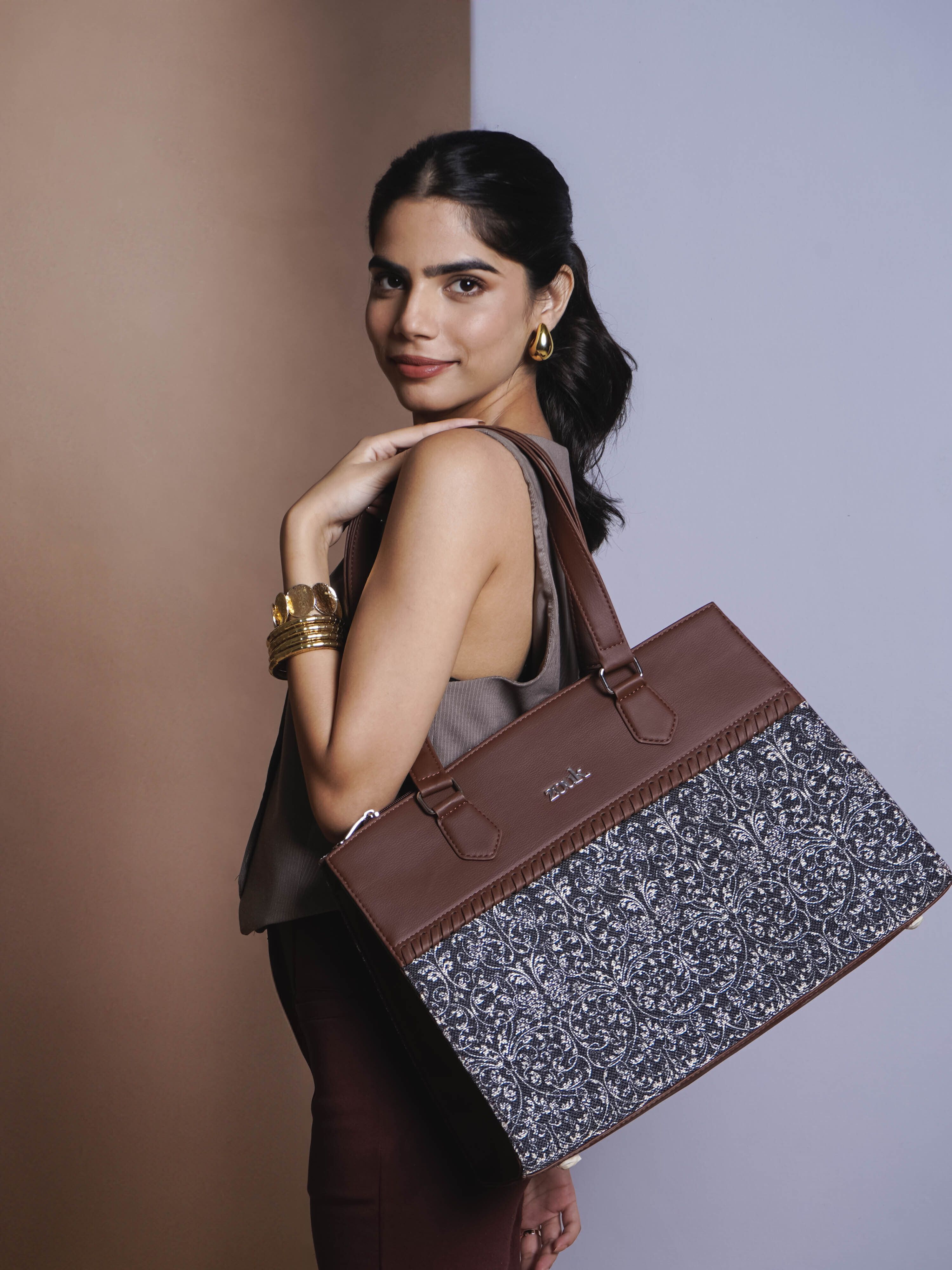 Women Black Shoulder Bag-image-32