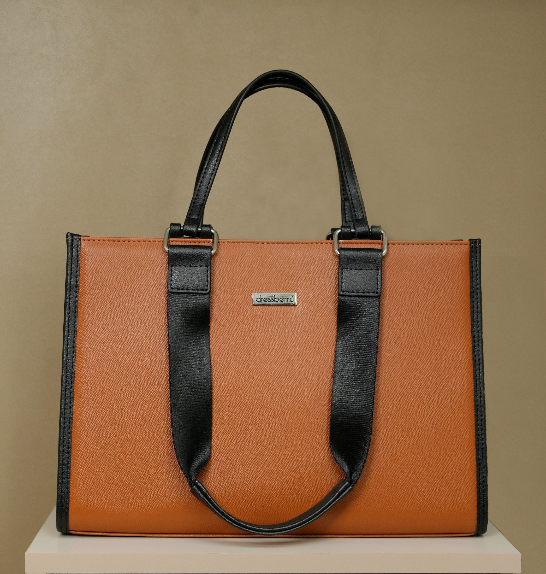 dressberry Women Orange, Black Shoulder Bag-picture-10