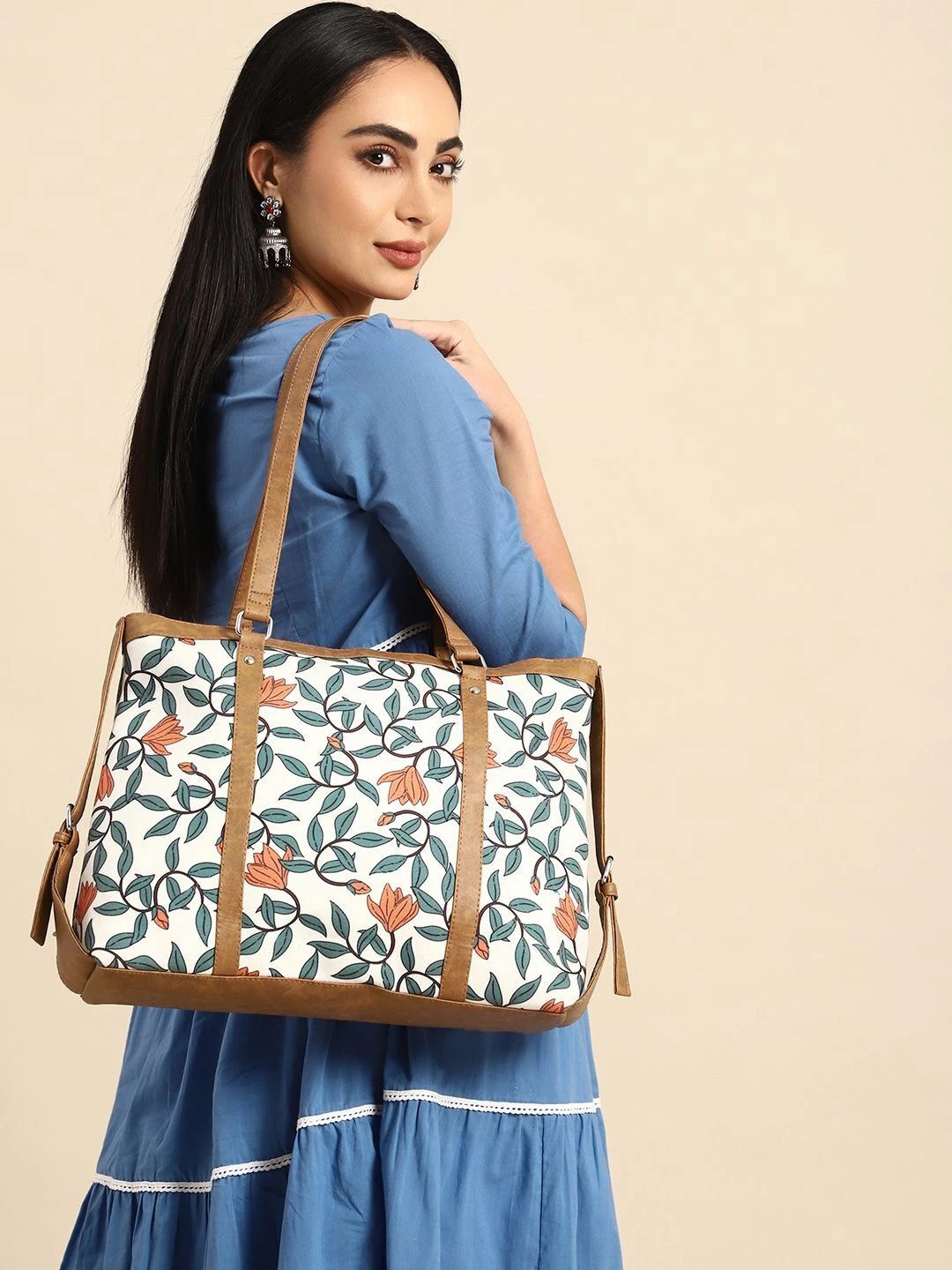 anouk Women Multicolor Tote-picture-11