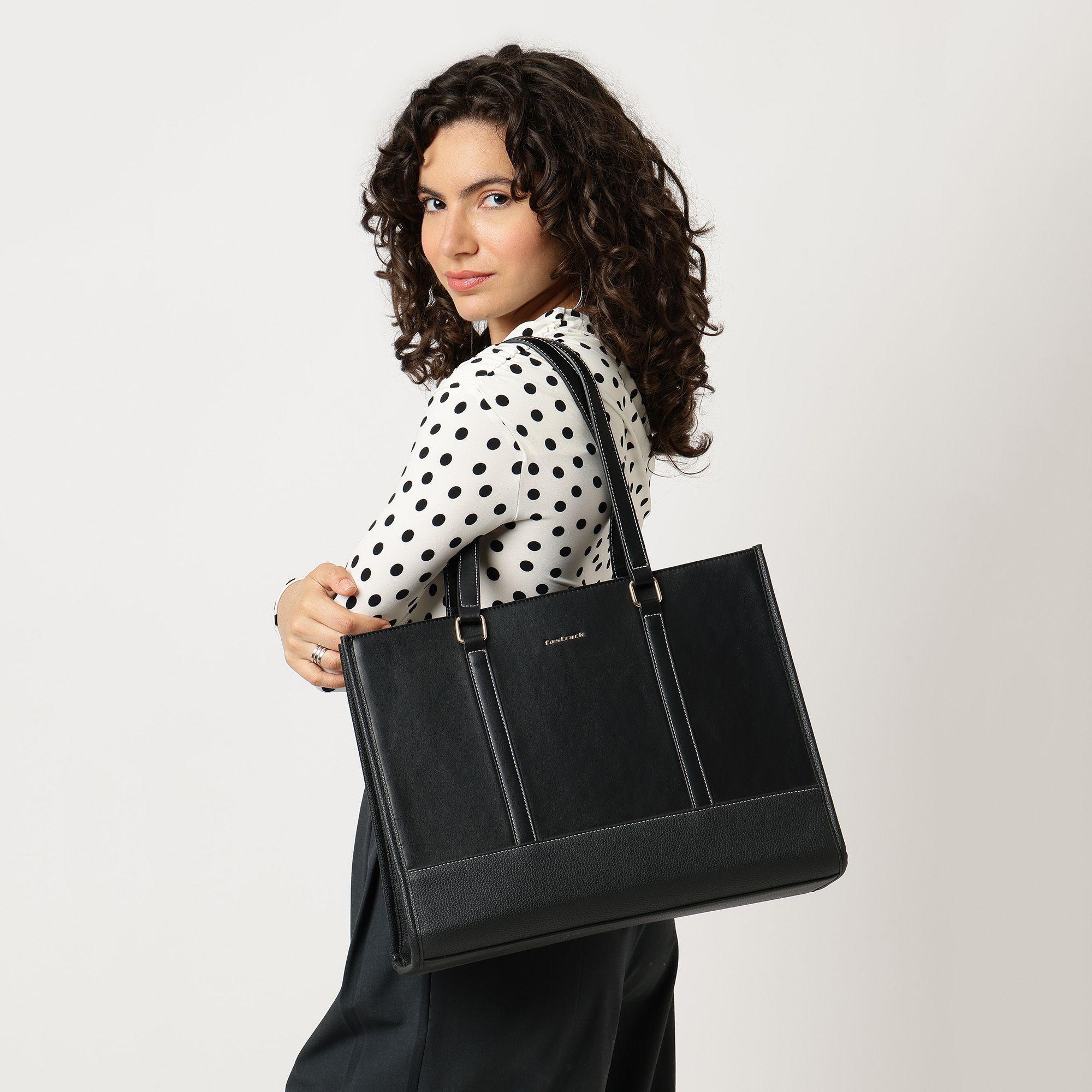 fastrack Women Black Tote-picture-18