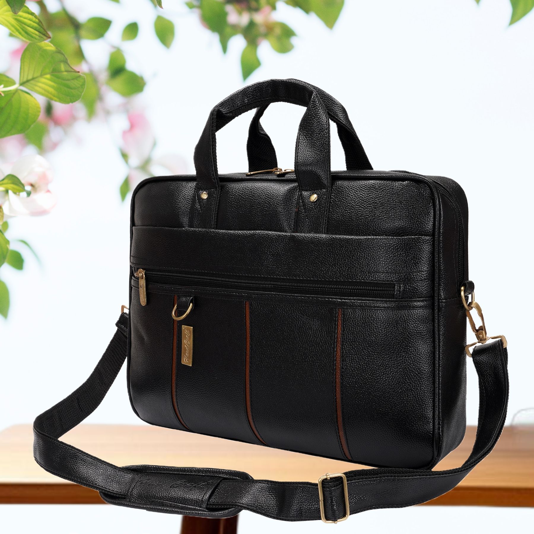 hard craft Men Black Messenger Bag-picture-14