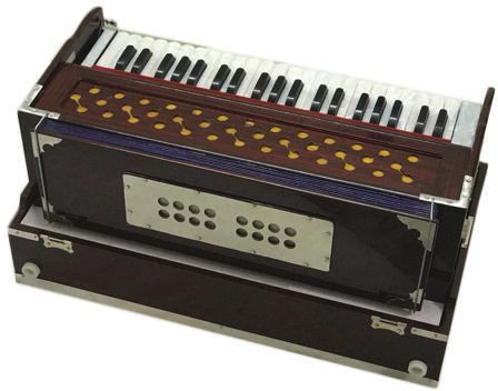 Folding Harmonium 42-Keys, Two Reed, 3.5 Octave 7 Bellow,Coupler,rPaaded Bag Folding Harmonium 42-Keys, Two Reed, 3.5 Octave 7 Bellow,Coupler, Paaded Bag 3.5 Octave Foot Pumped Harmonium