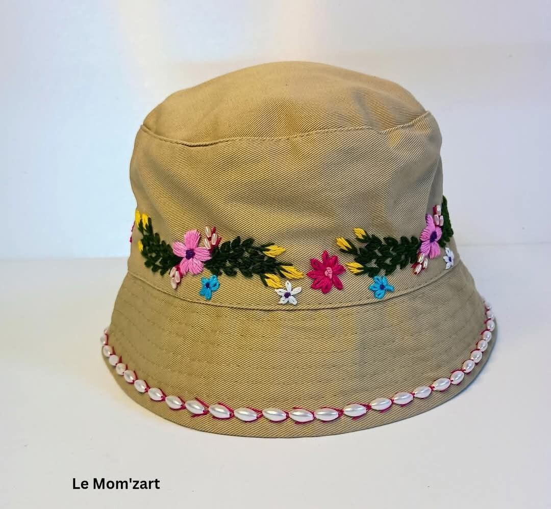 lemomzart Hand-embroidered hat with floral pattern-picture-23